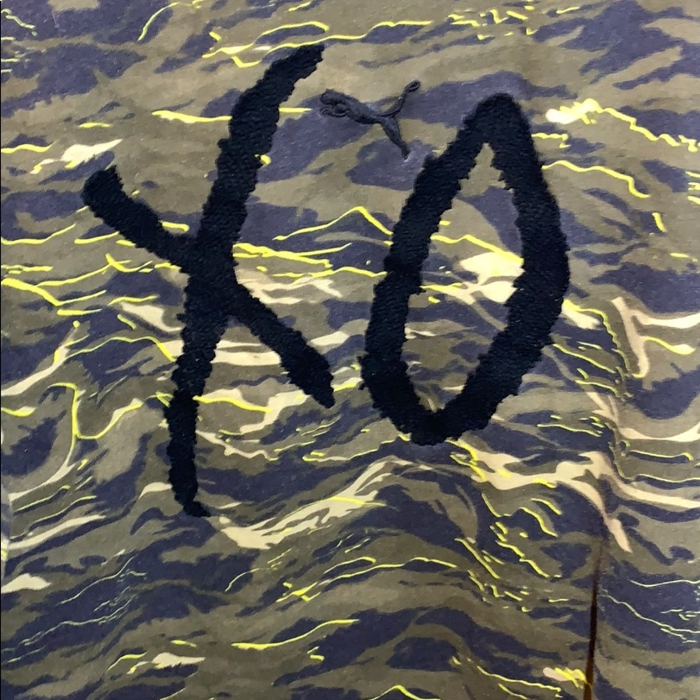 Puma x The Weekend long sleeve. - Picture 3 of 6